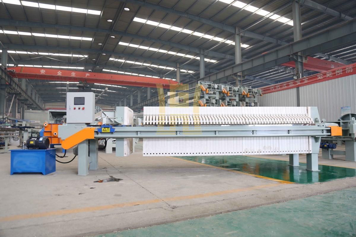 程控自動(dòng)拉板壓濾機(jī)